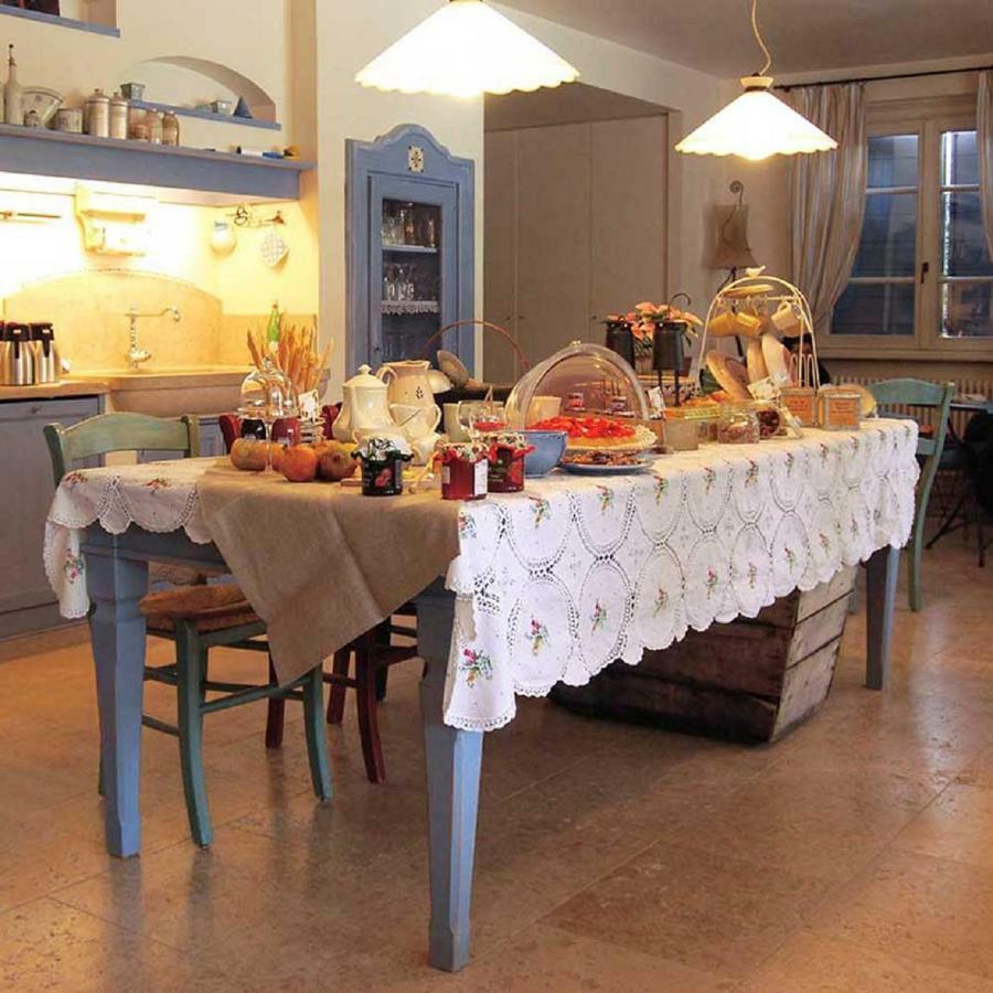 La Casa Di Gabri Bed & Breakfast Iseo Bagian luar foto